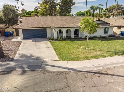 1023 E Julie Dr, Tempe, AZ 85283 photo 2