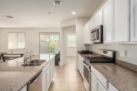 2433 E Beverly Rd, Phoenix, AZ 85042 photo 12