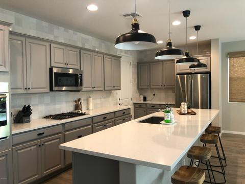 1949 S Wallrade Ln, Gilbert, AZ 85295 photo 1