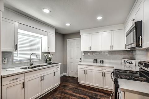 808 S 30th Ave, Phoenix, AZ 85009 photo 14