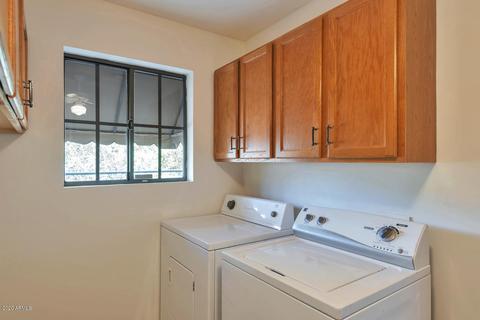 1716 E Pickrell Dr, Phoenix, AZ 85042 photo 9