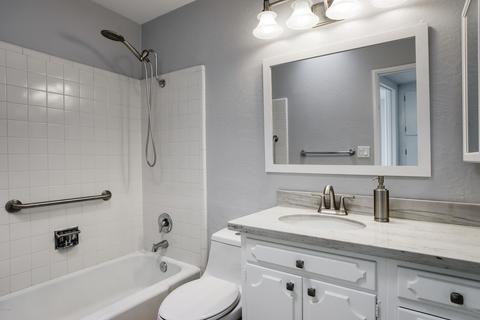 1277 E Maryland Ave #A, Phoenix, AZ 85014 photo 4