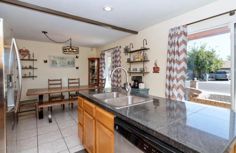 3850 W Acapulco Ln, Phoenix, AZ 85053 photo 7