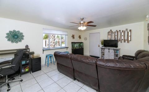 3850 W Acapulco Ln, Phoenix, AZ 85053 photo 14