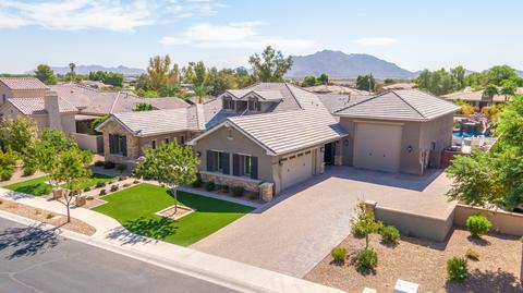 2093 E Mead Dr, Gilbert, AZ 85298 photo 3