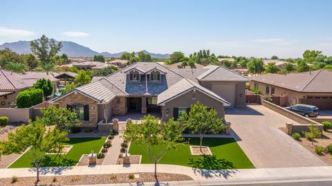 2093 E Mead Dr, Gilbert, AZ 85298 photo 1