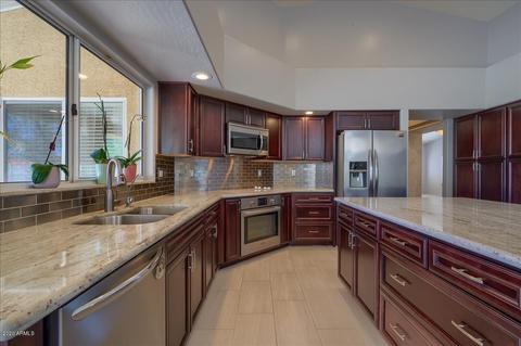 4715 E Hearn Rd, Phoenix, AZ 85032 photo 8