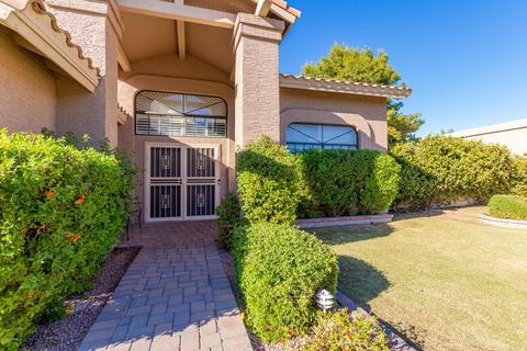 148 E Caroline Ln, Tempe, AZ 85284 photo 3