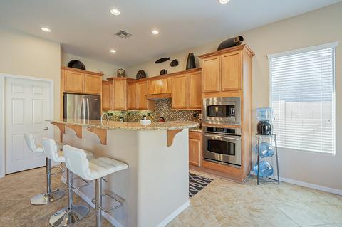 2016 W Skinner Dr, Phoenix, AZ 85085 photo 4