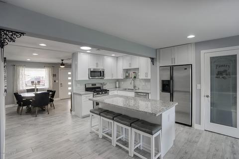 1828 E Cheery Lynn Rd, Phoenix, AZ 85016 photo 6