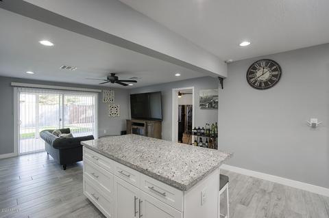 1828 E Cheery Lynn Rd, Phoenix, AZ 85016 photo 8