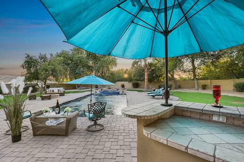 6460 S Magic Ct, Gilbert, AZ 85298 photo 4