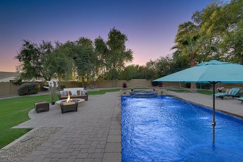 6460 S Magic Ct, Gilbert, AZ 85298 photo 3