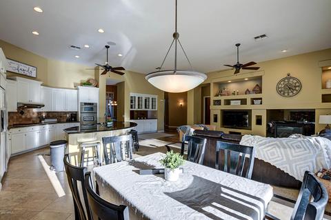 6460 S Magic Ct, Gilbert, AZ 85298 photo 12