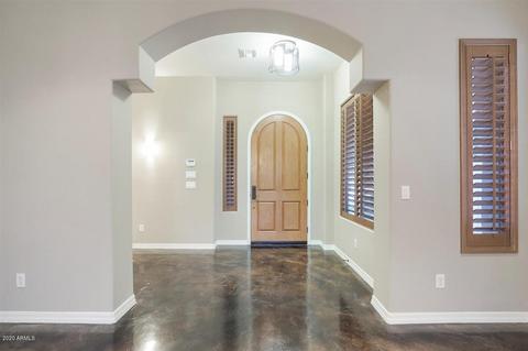 3981 E Navigator Ln, Phoenix, AZ 85050 photo 5