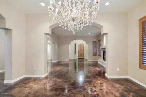 3981 E Navigator Ln, Phoenix, AZ 85050 photo 9