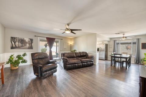 2906 E Larkspur Dr, Phoenix, AZ 85032 photo 4