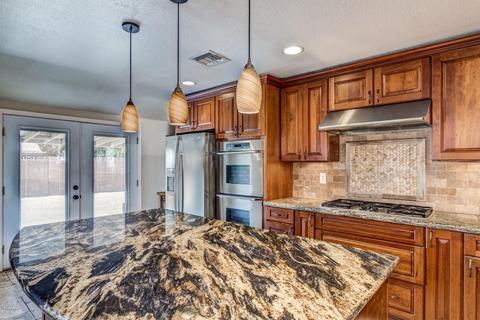 3346 E Cochise Dr, Phoenix, AZ 85028 photo 1