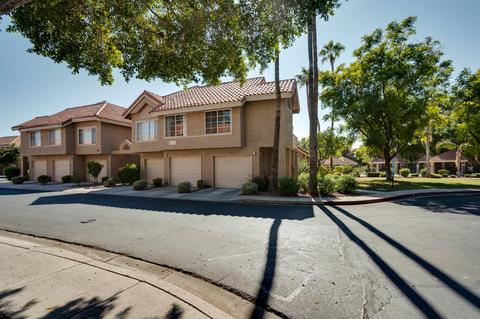 1633 E Lakeside Dr #180, Gilbert, AZ 85234 photo 3
