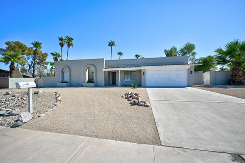 4031 E Becker Ln, Phoenix, AZ 85028 photo 1