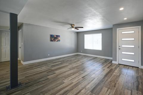 4031 E Becker Ln, Phoenix, AZ 85028 photo 10