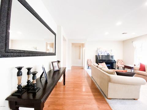 1527 E Bluebird Ct, Gilbert, AZ 85297 photo 14