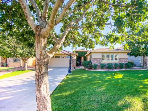 1527 E Bluebird Ct, Gilbert, AZ 85297 photo 1