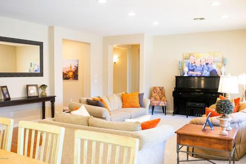 1527 E Bluebird Ct, Gilbert, AZ 85297 photo 13