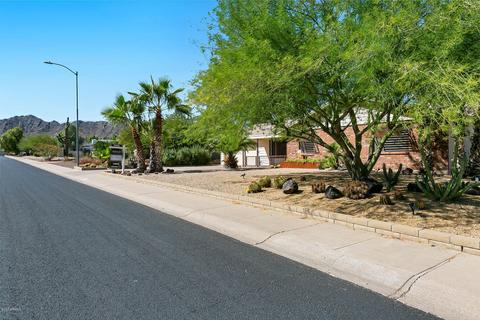 2702 E Cinnabar Ave, Phoenix, AZ 85028 photo 1