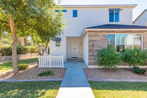 3865 Earll Dr, Phoenix, AZ 85018 photo 1