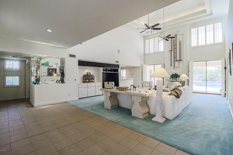2347 E Cinnabar Ave, Phoenix, AZ 85028 photo 9