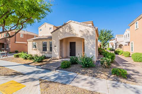 1720 S Martingale Rd, Gilbert, AZ 85295 photo 2