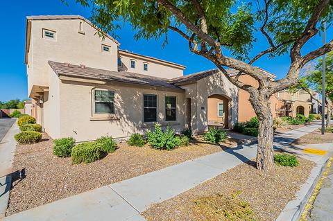 1720 S Martingale Rd, Gilbert, AZ 85295 photo 4