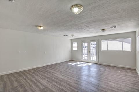 7629 W Heatherbrae Dr, Phoenix, AZ 85033 photo 14