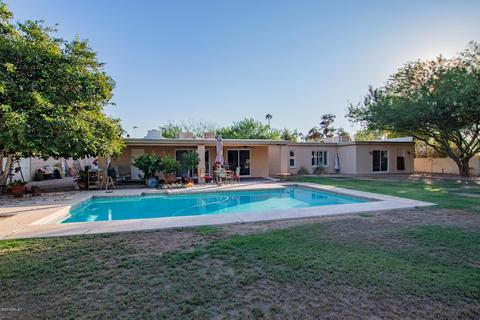 26 E Interlacken Dr, Phoenix, AZ 85022 photo 2