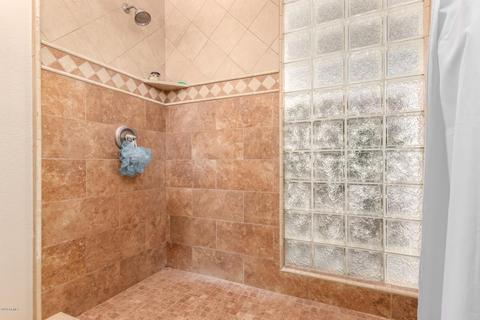 26 E Interlacken Dr, Phoenix, AZ 85022 photo 22