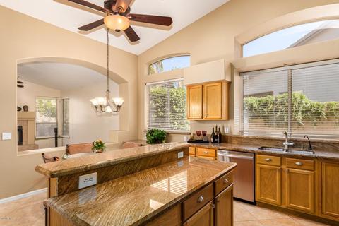 4548 E Paso Trl, Phoenix, AZ 85050 photo 4