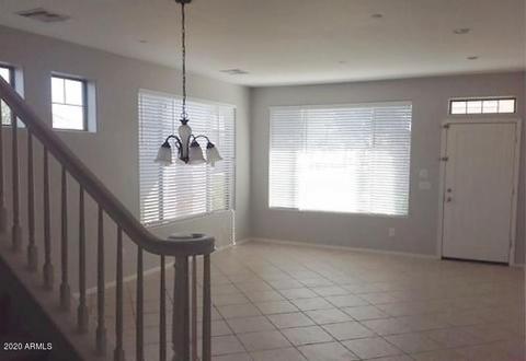 1017 E Julian Dr, Gilbert, AZ 85295 photo 3