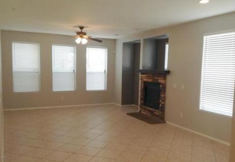 1017 E Julian Dr, Gilbert, AZ 85295 photo 4