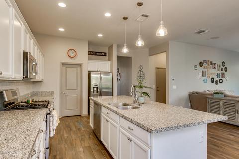 3058 E Austin Dr, Gilbert, AZ 85296 photo 7