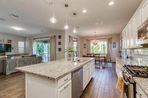 3058 E Austin Dr, Gilbert, AZ 85296 photo 8