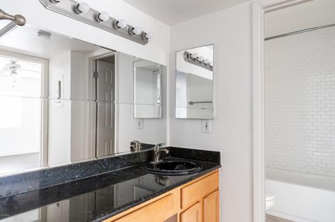 3825 E Camelback Rd #233, Phoenix, AZ 85018 photo 10