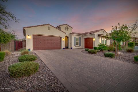 7837 S Sequoia Dr, Gilbert, AZ 85298 photo 2