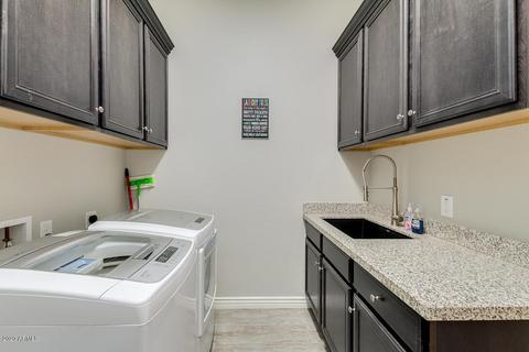 7837 S Sequoia Dr, Gilbert, AZ 85298 photo 47