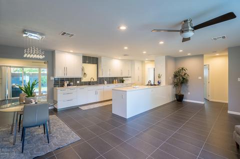 1837 E Minnezona Ave, Phoenix, AZ 85016 photo 4