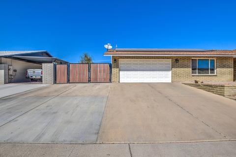 216 E Keogh Dr, Phoenix, AZ 85022 photo 3