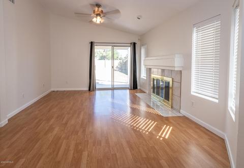 3354 E Lavey Ln, Phoenix, AZ 85032 photo 4