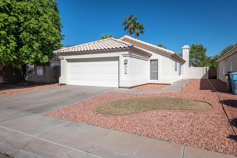 3354 E Lavey Ln, Phoenix, AZ 85032 photo 2