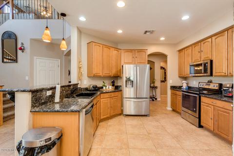 10604 E Knowles Ave, Mesa, AZ 85209 photo 6