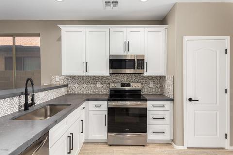 7006 S 37th Gln, Phoenix, AZ 85041 photo 5